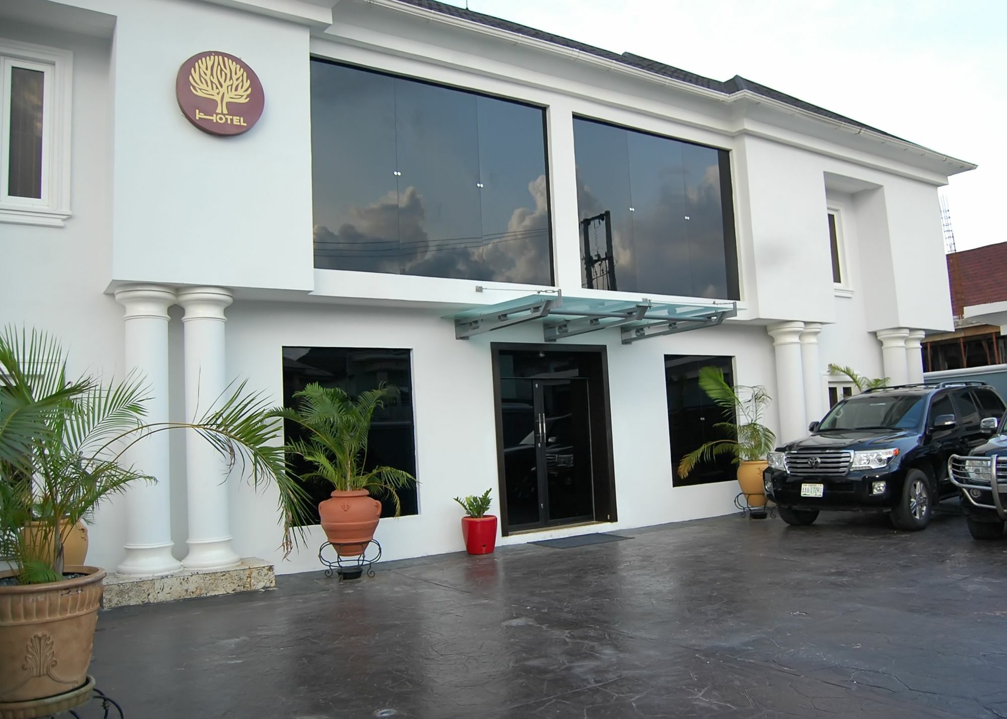The Montrose Hotel Lekki Exterior foto
